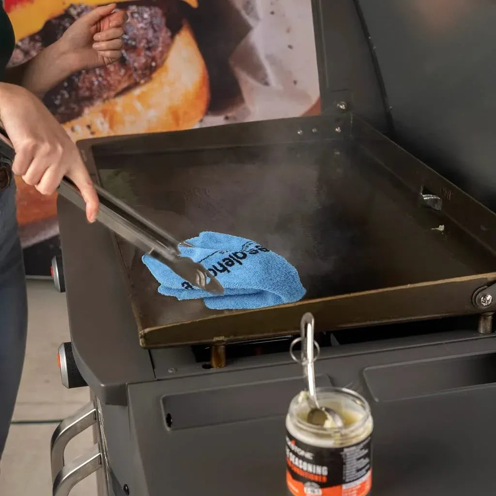 2026 Nuevo plancha Blackstone de 28 pulgadas 2080 con tapa modelo XL parrilla exterior de 3 quemadores con accesorios, condimento, guantes y paño Wholesalehome
